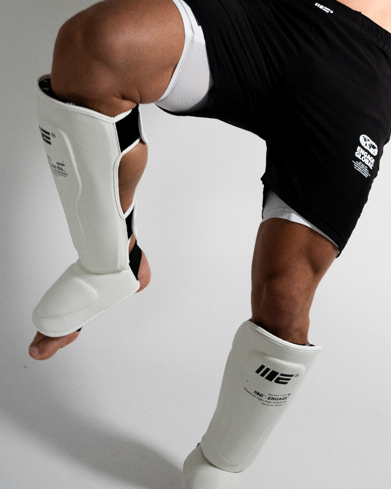 Canilleras Engage Wip Series White - V2